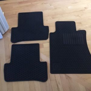 Mercedes floor mats, passenger and back mats
